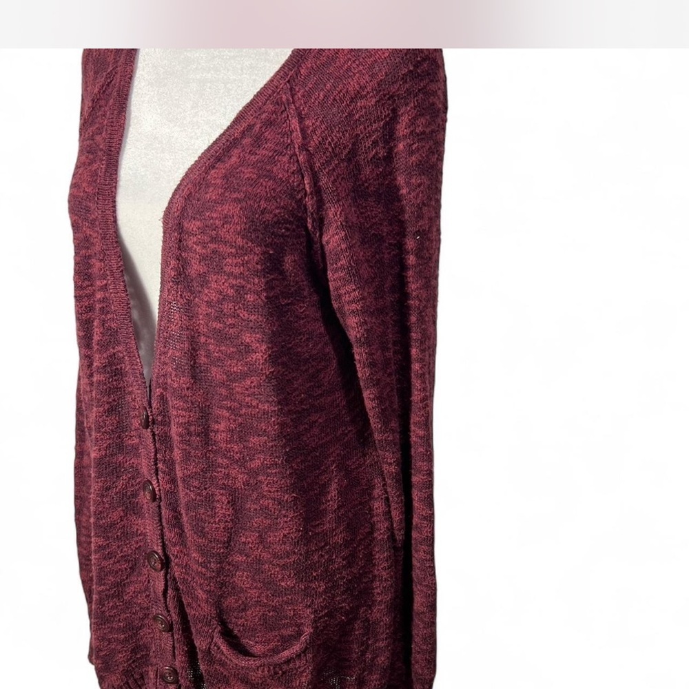🏁Mudd XL burgundy V-Neck button down cardigan pockets - Picture 4 of 7